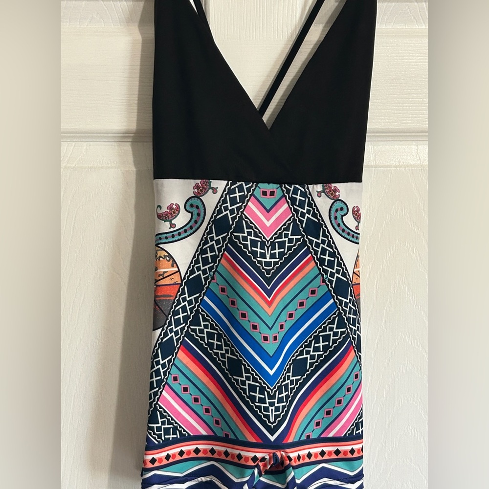 Black & Multicolor V-Neck Women's Romper 14 inch Waist - Picture 2 of 5